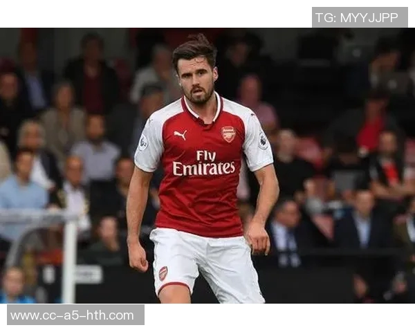 孔帕尼对年轻中场戴伯尔和查韦斯表现表示满意或将今夏外租发展