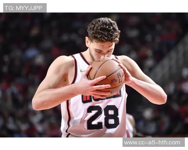 小莫布里状态低迷仅得8分罚球失准却贡献11板4助3帽表现值得关注 小莫布里状态低迷仅得8分罚球失准却贡献11板4助3帽表现值得关注