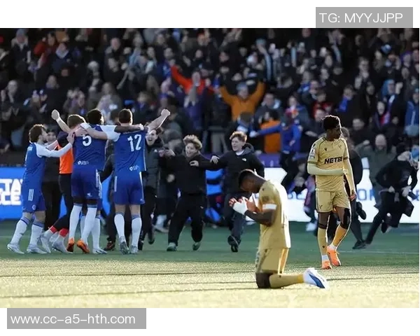 格拉斯纳谈足总杯与社区盾双冠称密集赛程无暇考虑未来