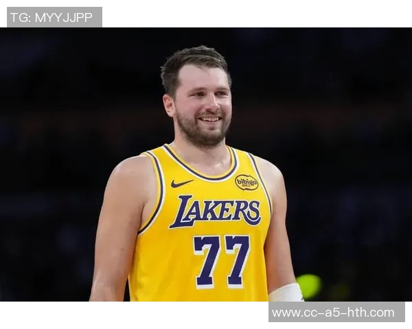 湖人热火首发对决维金斯阿德巴约强强联手东契奇里夫斯迎战挑战